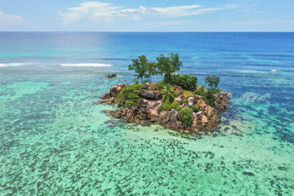 Пляж Анс Роял (Anse Royale) Пляж Анс Роял (Anse Royale)