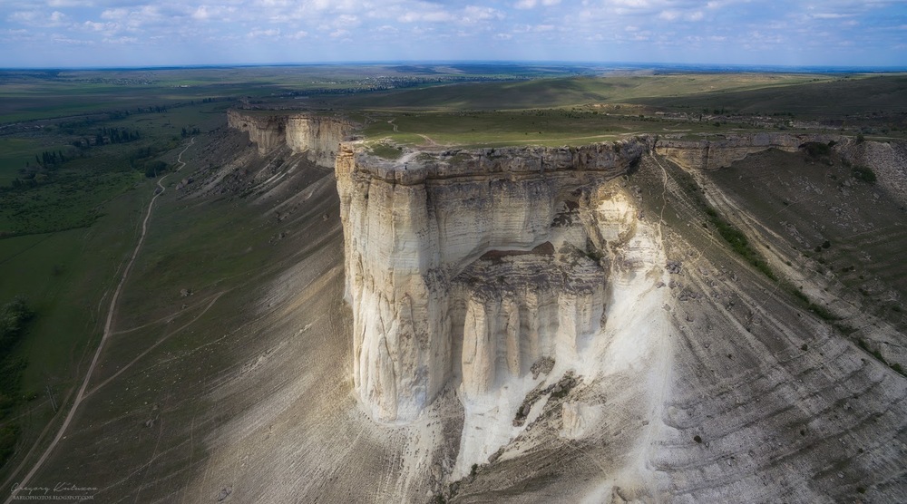 Памятник природы Белая Скала в Крыму (Ак-Кая) Памятник природы Белая Скала в Крыму (Ак-Кая)