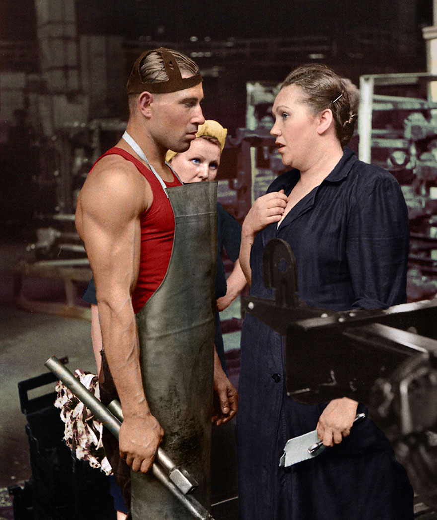 Рабочий и руководитель, автозавод, Москва, 1954 г. Рабочий и руководитель, автозавод, Москва, 1954 г.