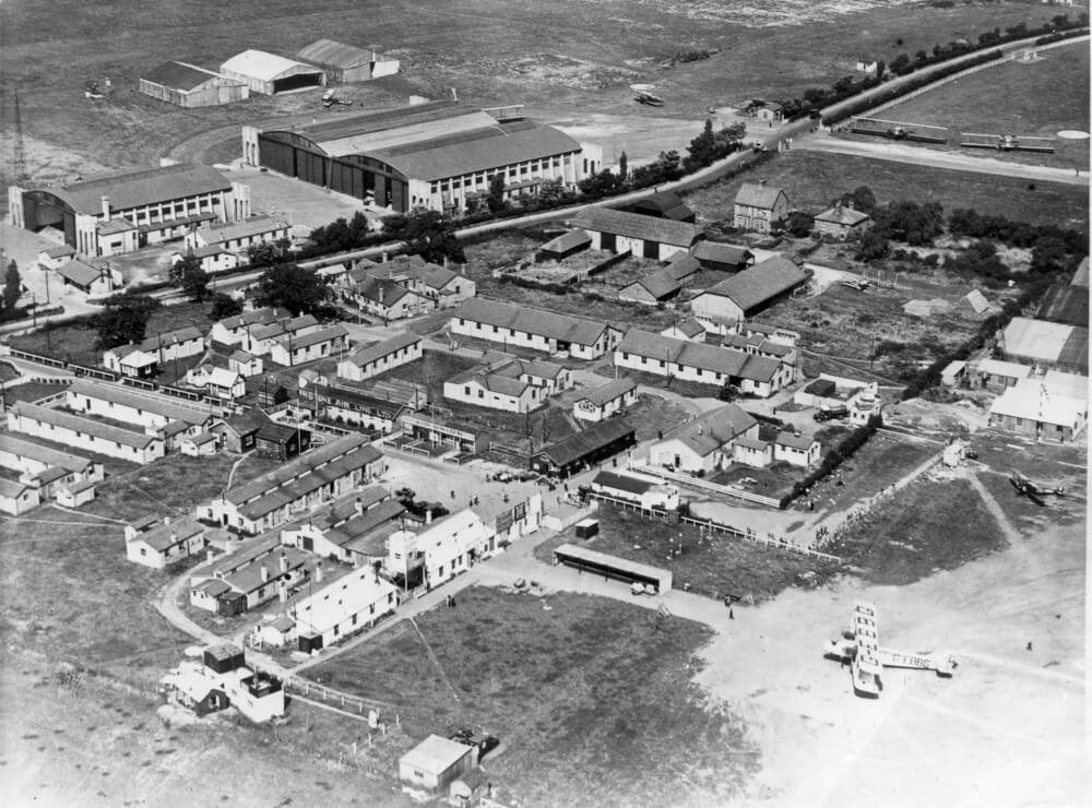 10 удивительных фактов об аэропорте Кройдон (Croydon Airport) 10 удивительных фактов об аэропорте Кройдон (Croydon Airport)