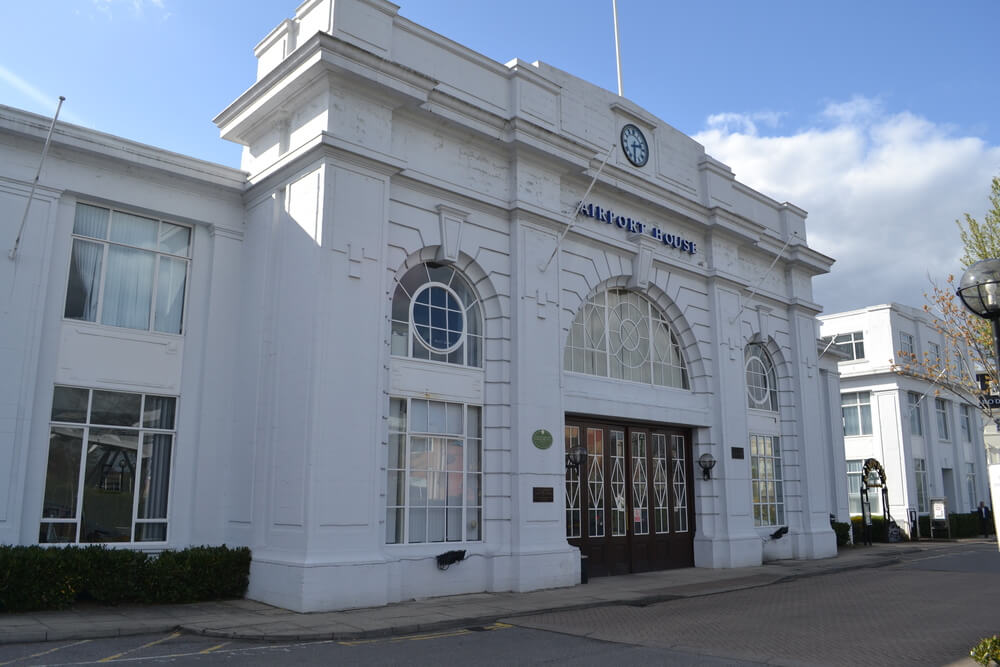 10 удивительных фактов об аэропорте Кройдон (Croydon Airport) 10 удивительных фактов об аэропорте Кройдон (Croydon Airport)