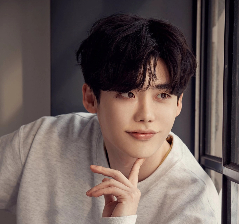 Ли Чон Сок (Lee Jong Suk). Рейтинг корейских актеров по кино и дорам Ли Чон Сок (Lee Jong Suk). Рейтинг корейских актеров по кино и дорам