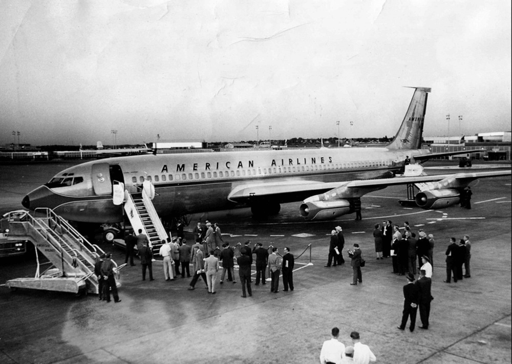 American Airlines. Самые старые авиакомпании мира American Airlines. Самые старые авиакомпании мира