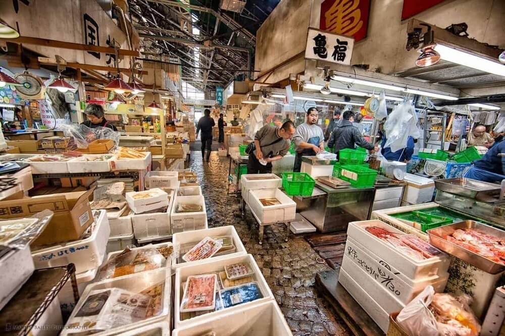 Внешний рынок Цукидзи (Tsukiji Outer Market) Внешний рынок Цукидзи (Tsukiji Outer Market)