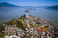 10 самых красивых озер Северной Америки