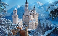 10 самых удивительных замков и дворцов